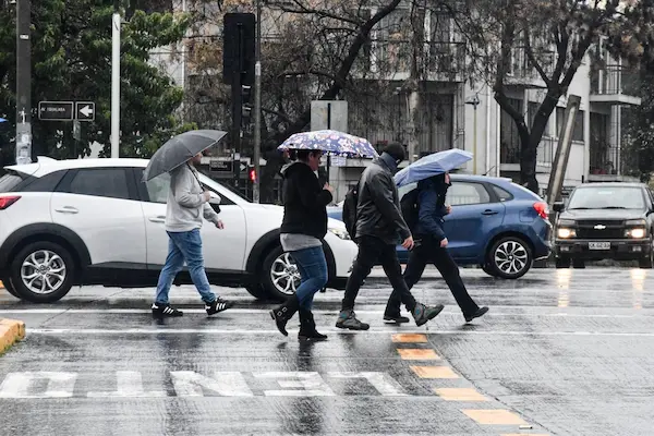 No llueve en Santiago - por qué está ocurriendo
