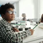 15 cuidados de la vista para niños en etapa escolar