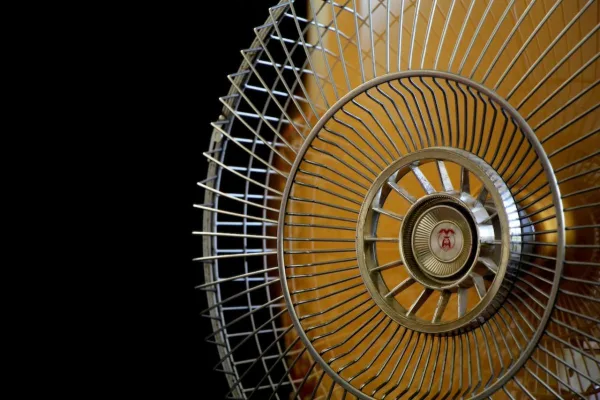 Factores que influyen en el gasto mensual de un ventilador