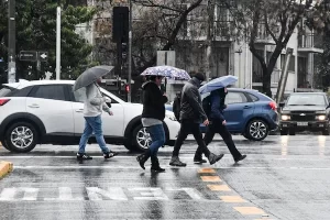 No llueve en Santiago: ¿por qué está ocurriendo?