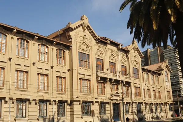 Top de las mejores facultades de Derecho en Chile