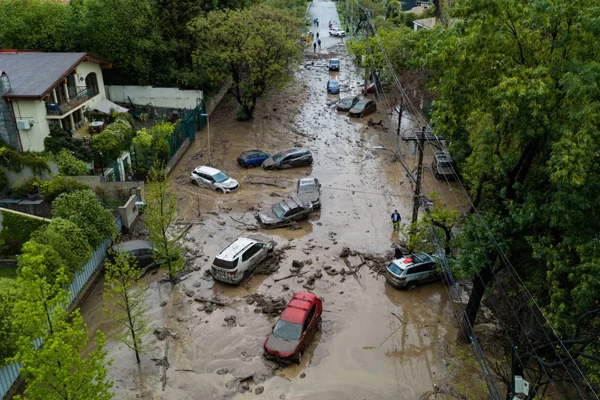 Aluvión en Las Condes